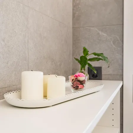 Appartamento Renoviertes Oberhalb Mit Balkon Und Bergblick Visp