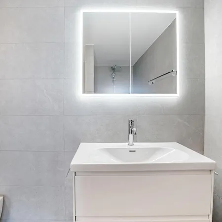 Completely Renovated, Furnished With Plenty Of Comfort Apartamento